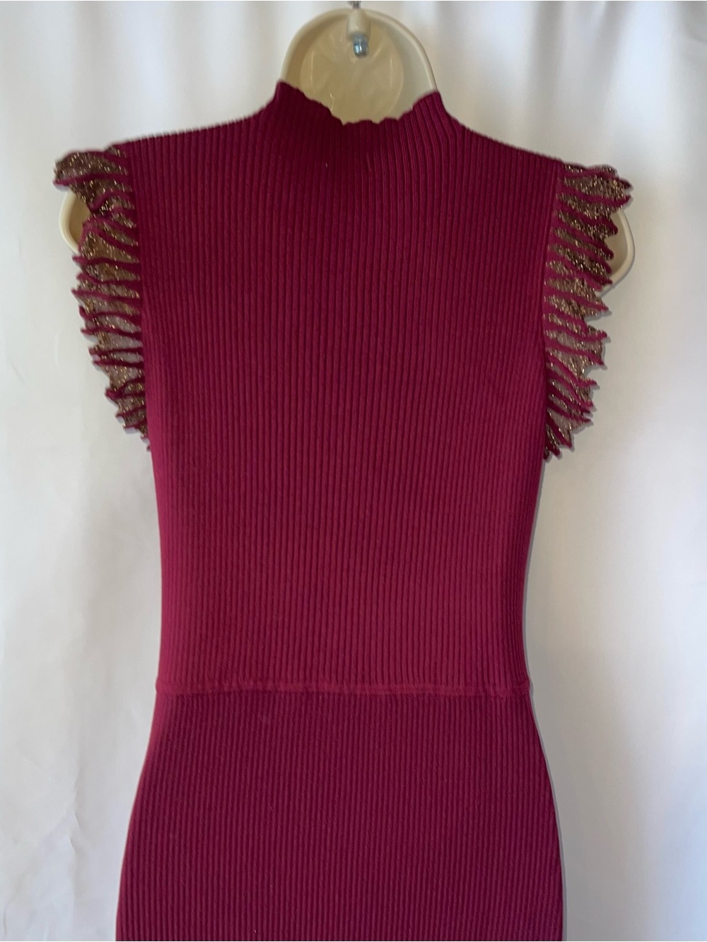 Moon River Ribbed Sleeveless Midi Dress in Burgundy with Pleated Hem - Picture 7 of 11